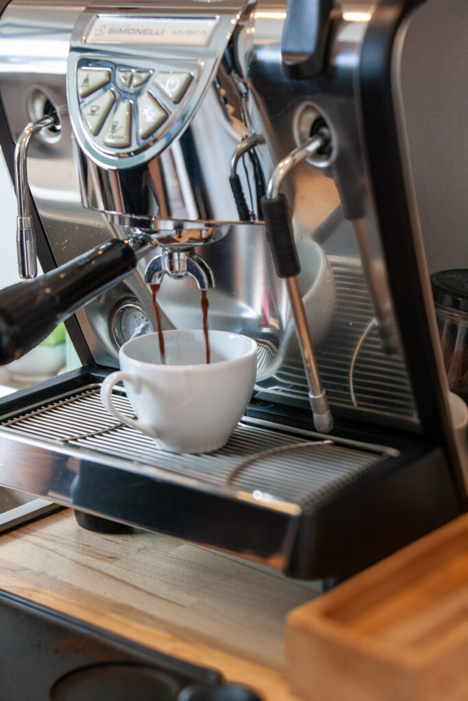 Poranki z espresso – włoski rytuał codzienności Kawa